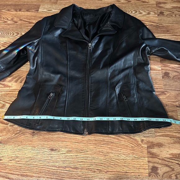 CURGE Women’s Real Leather Jacket - Picture 14 of 15